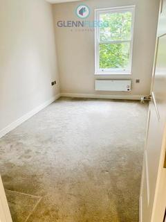 undefined, Shaftesbury Court, Slough