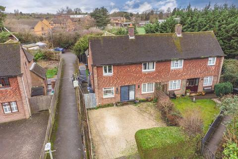 4 bedroom semi-detached house for sale, Rowan Close, Beaconsfield HP9