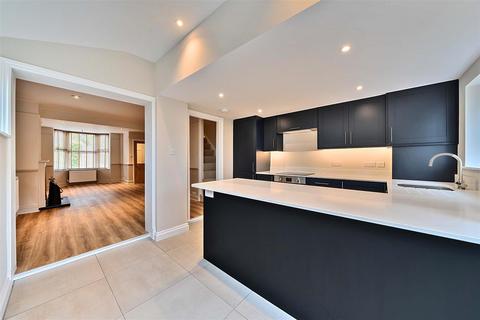 2 bedroom terraced house for sale, Woodview, Arundel