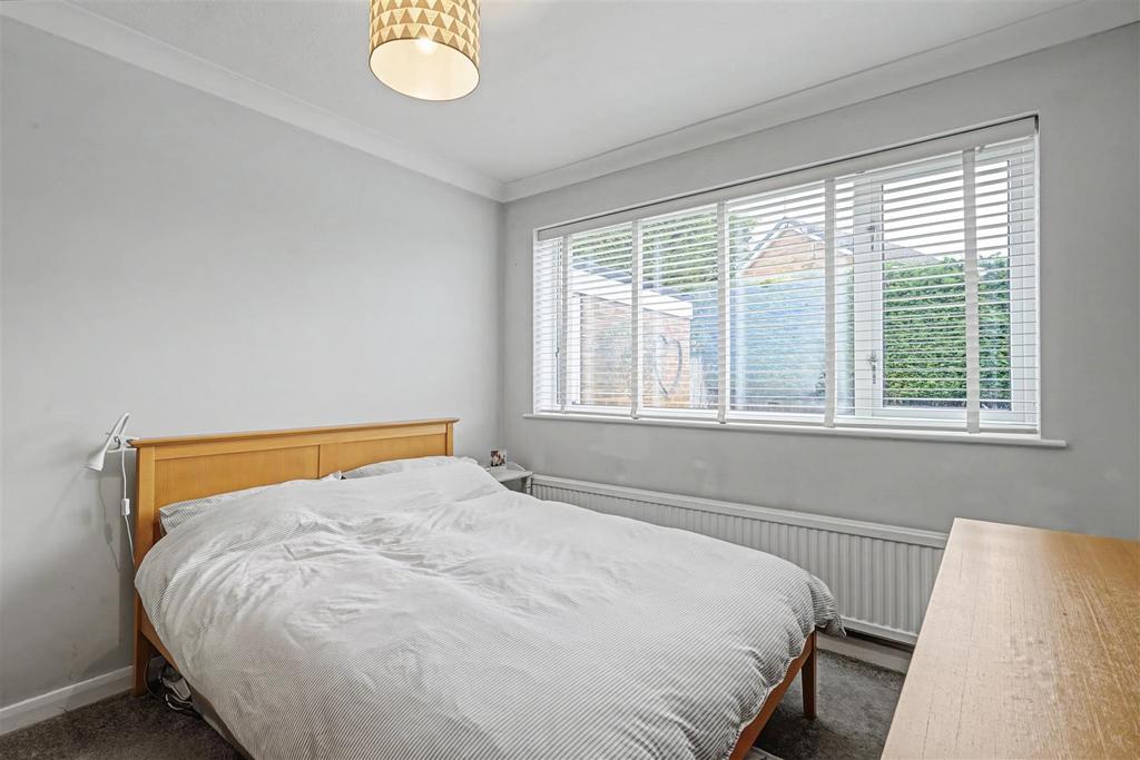 Dining Room/Bedroom 4