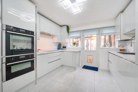 5 bedroom detached house for sale, Chesham,  Buckinghamshire,  HP5