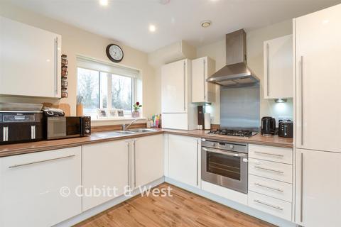 undefined, Canalside, Redhill RH1