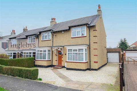 3 bedroom semi-detached house for sale, West Avenue, Saltburn-By-The-Sea