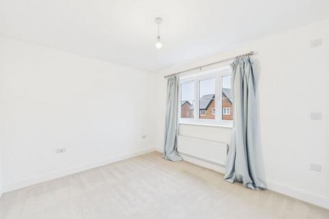 undefined, Oriel Road, Horsham RH12