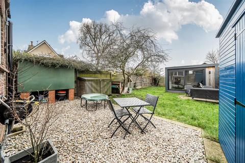 undefined, West End, Stevington, Bedford
