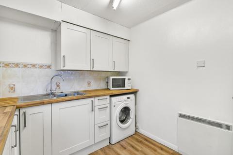 undefined, Ladyton, Alexandria, West Dunbartonshire, G83