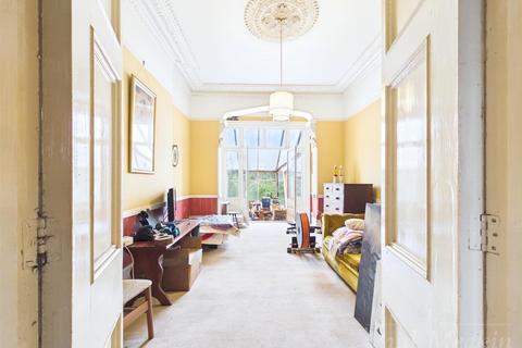 6 bedroom detached house for sale, Birdhurst Rise, South Croydon