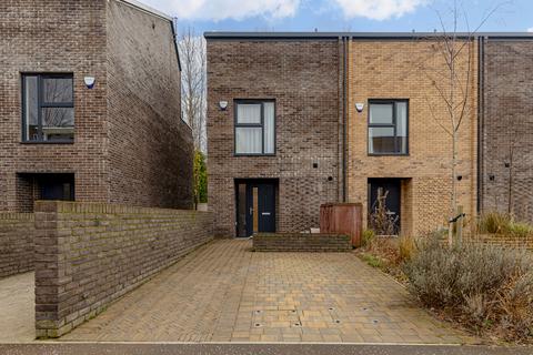 undefined, Festival Court, Prince's Quay, Glasgow