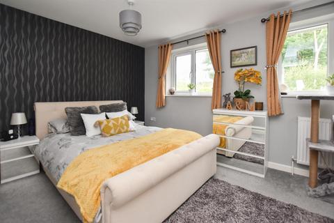 3 bedroom semi-detached house for sale, Downey Close, St. Leonards-On-Sea