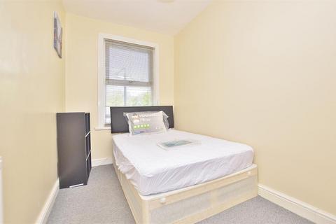 2 bedroom flat to rent, Barking Road, London, E13 8QE
