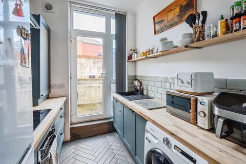 1 bedroom ground floor flat for sale, Church Hill, Newhaven