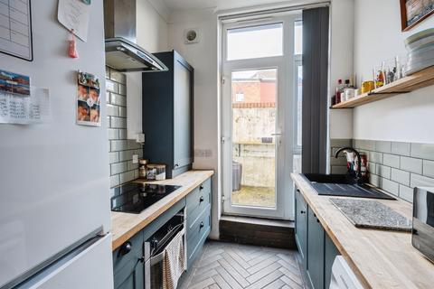 1 bedroom ground floor flat for sale, Church Hill, Newhaven