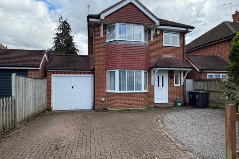 3 bedroom detached house for sale, Spring Avenue, Egham TW20