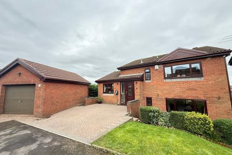 Maywood, Pontyclun
