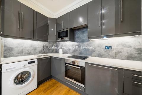 Standen Road, Southfields, London, SW18