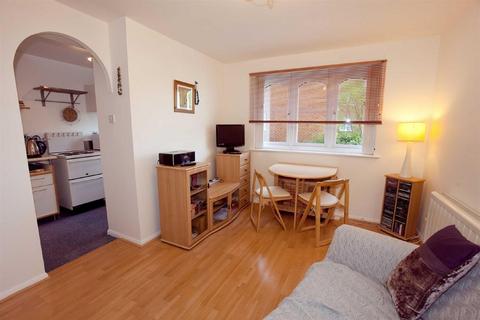 1 bedroom apartment to rent, Sybil Phoenix Close, Deptford SE8