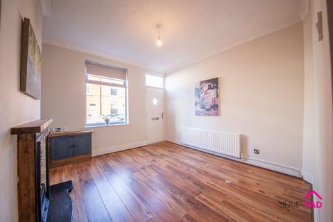 2 bedroom terraced house to rent, Neville Street, Newton-Le-Willows, WA12
