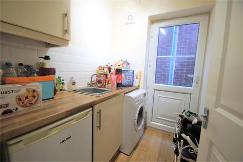 undefined, Parkfield Court, Two Gates, Tamworth, Staffordshire, B77