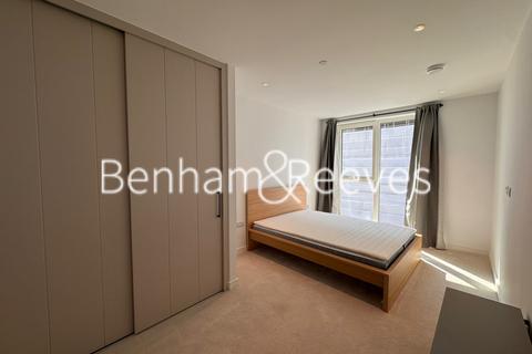 1 bedroom apartment to rent, Viola House, Greenleaf Walk UB1