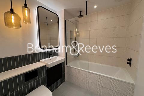 1 bedroom apartment to rent, Viola House, Greenleaf Walk UB1