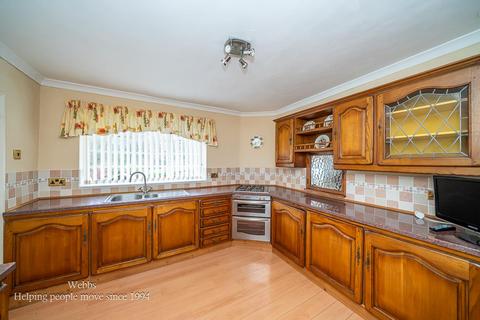 3 bedroom detached house for sale, Tudor Road, Cannock WS12