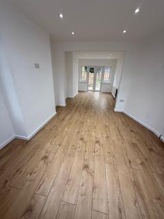 undefined, Crawford Close, Isleworth, TW7