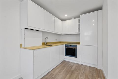 1 bedroom flat to rent, Fortune Green Road London NW6