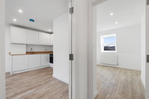 1 bedroom flat to rent, Fortune Green Road London NW6