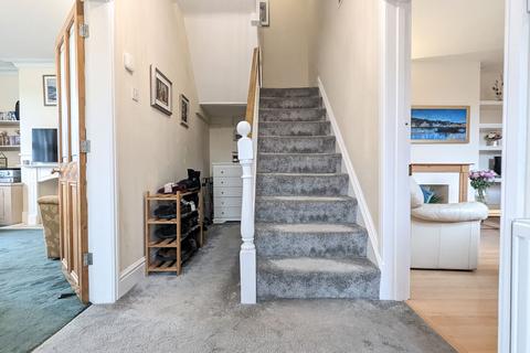 4 bedroom semi-detached house for sale, Waverley Street, Worcester WR5