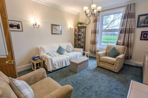 4 bedroom semi-detached house for sale, Waverley Street, Worcester WR5