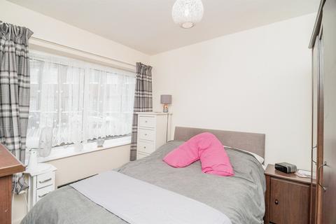 2 bedroom flat for sale, Mildmay Road, Chelmsford