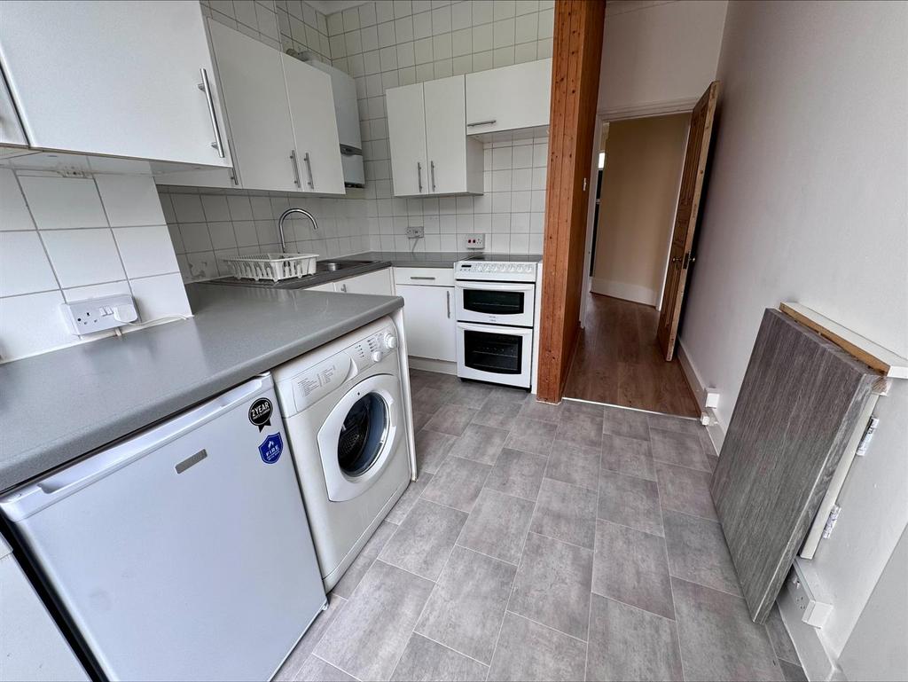 Kitchen(2).jpeg