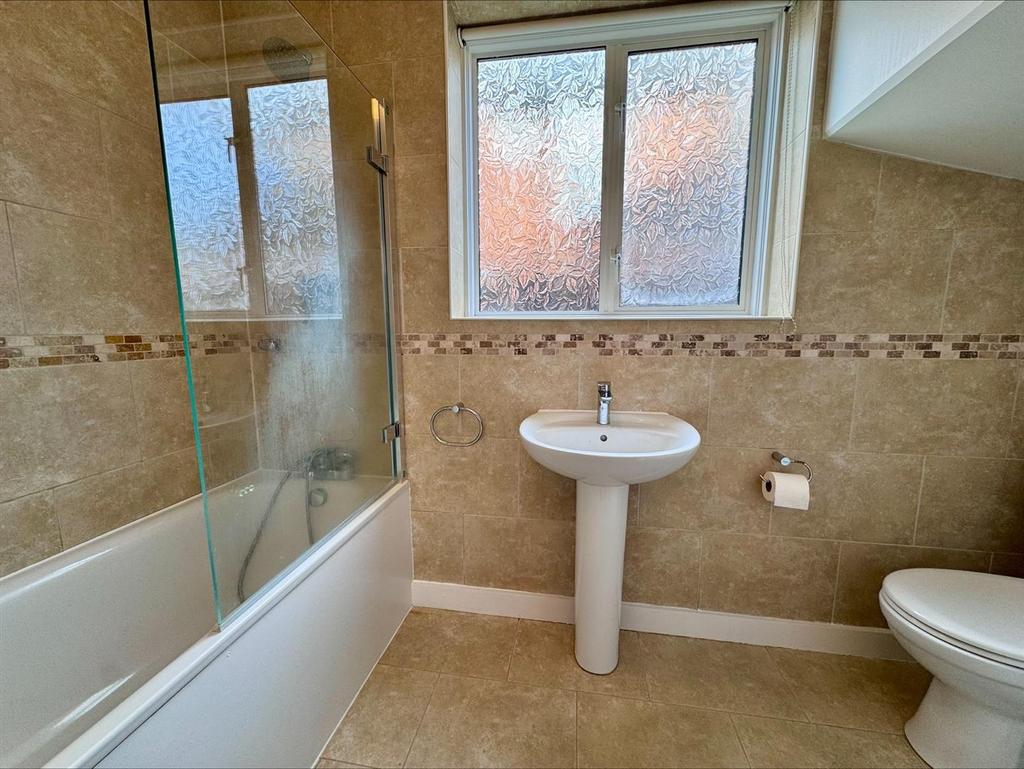 Bathroom(2).jpeg