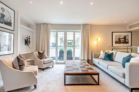 2 bedroom apartment to rent, Duke Street, London, W1K