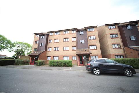 1 bedroom flat to rent, Grilse Close, London