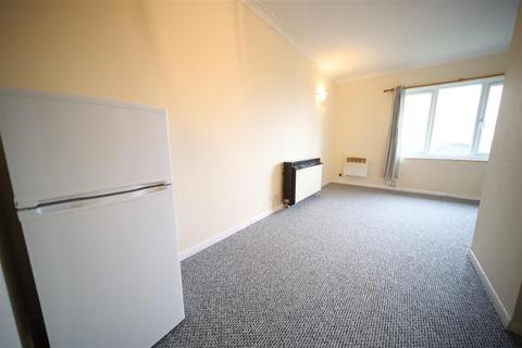 1 bedroom flat to rent, Grilse Close, London