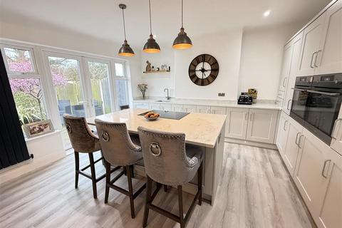 undefined, Pine View Drive, Wirral