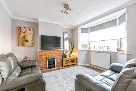 3 bedroom terraced house for sale, Penrhyn Road, Northampton, NN4