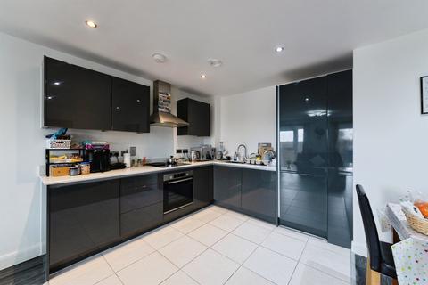 2 bedroom apartment for sale, Richard Lewis Way, Shirley, Solihull