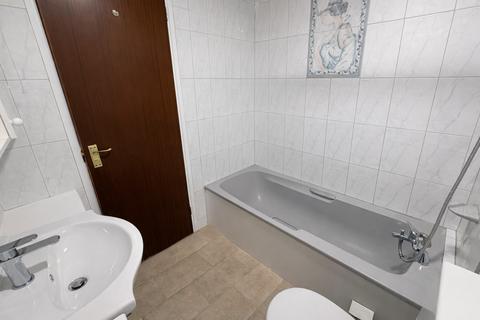 undefined, Venables Close, Essex, RM10