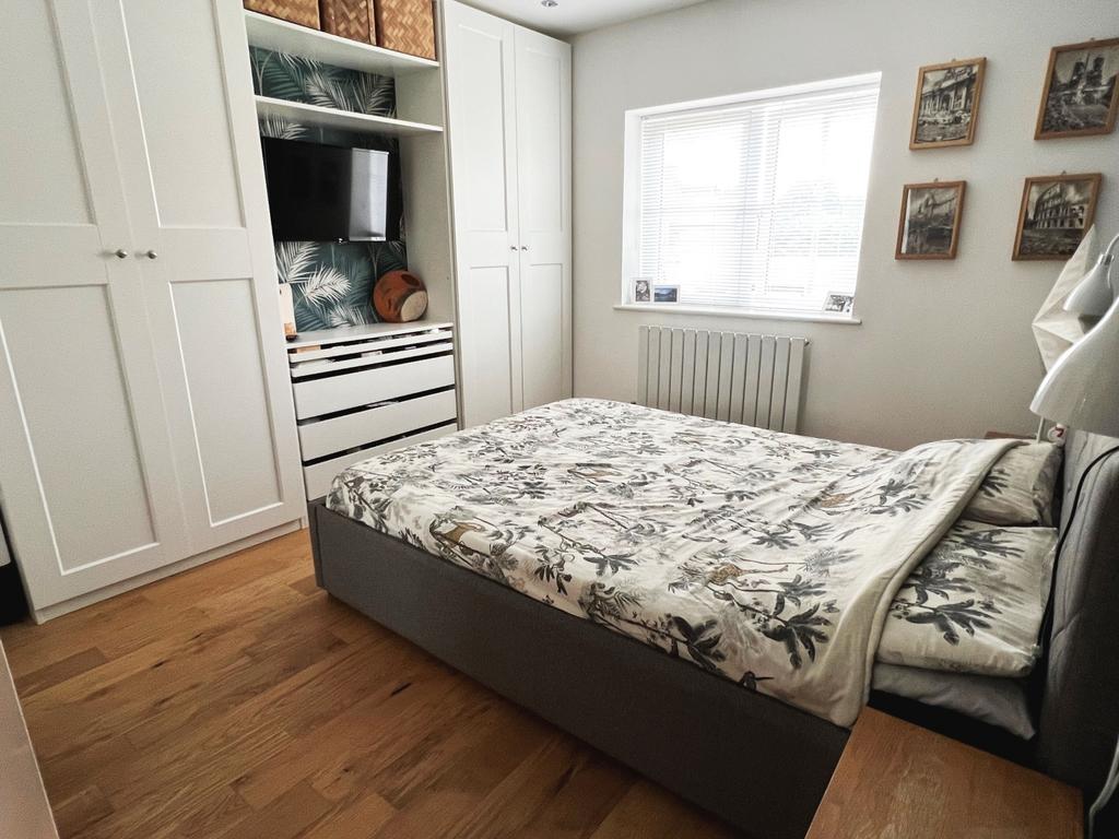 Bed 1