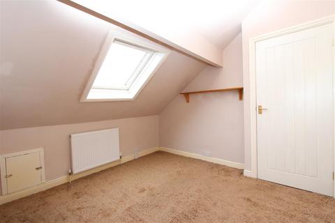 3 bedroom terraced house to rent, Melford Street, Tong Street, Bradford