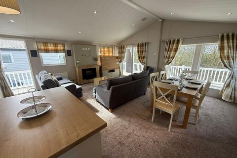 undefined, Carlton IP17