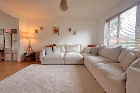 3 bedroom end of terrace house for sale, Martin Way, Letchworth Garden City, SG6