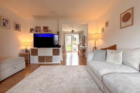 3 bedroom end of terrace house for sale, Martin Way, Letchworth Garden City, SG6