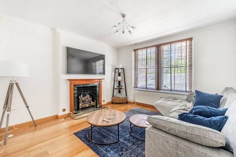 1 bedroom flat to rent, Walton Street, Chelsea, London, SW3