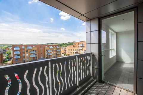 1 bedroom flat for sale, Smithfield Square, Hornsey, London, N8