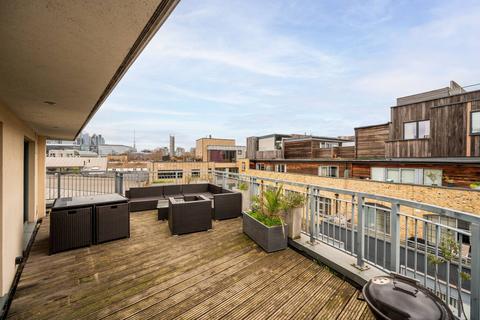undefined, Bell Yard Mews, London Bridge, London, SE1