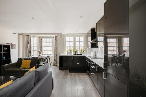3 bedroom flat for sale, Edgware Road, London W2