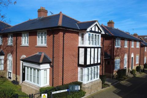 2 bedroom apartment for sale, Royal Oak Close, Loughton IG10